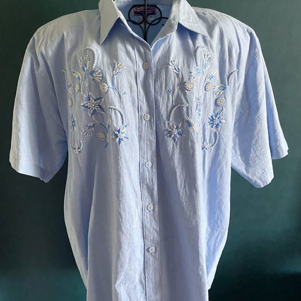 Pearl River - Vintage Chambray Button Down Top